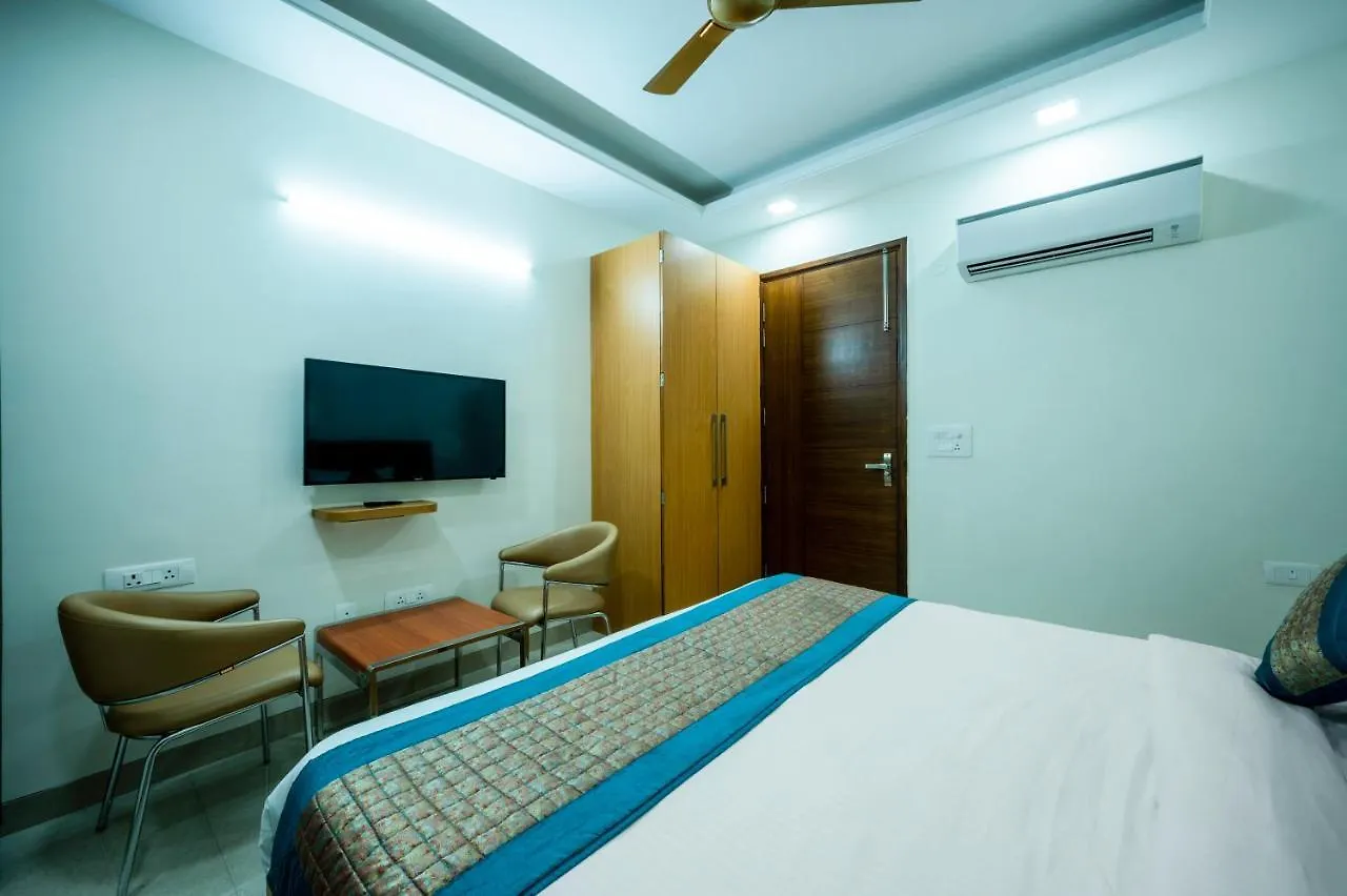 Hotel The Palms Inn I Near Medanta Medicity I Sec-38 Gurgaon