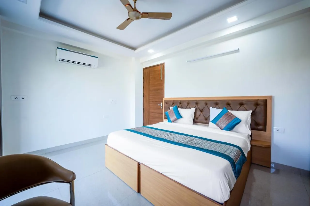 The Palms Inn I Near Medanta Medicity I Sec-38 Gurgaon India