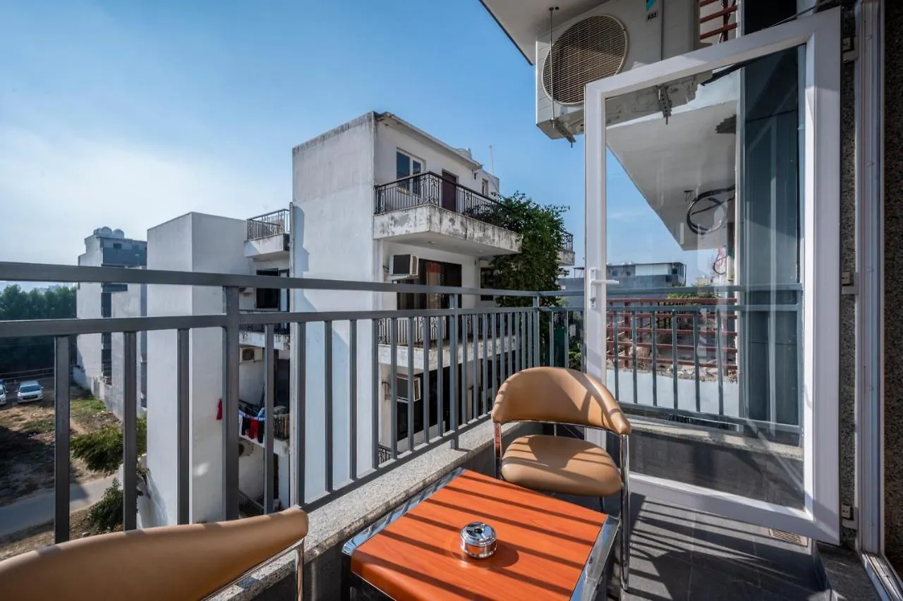 The Palms Inn I Near Medanta Medicity I Sec-38 Gurgaon 3*,
